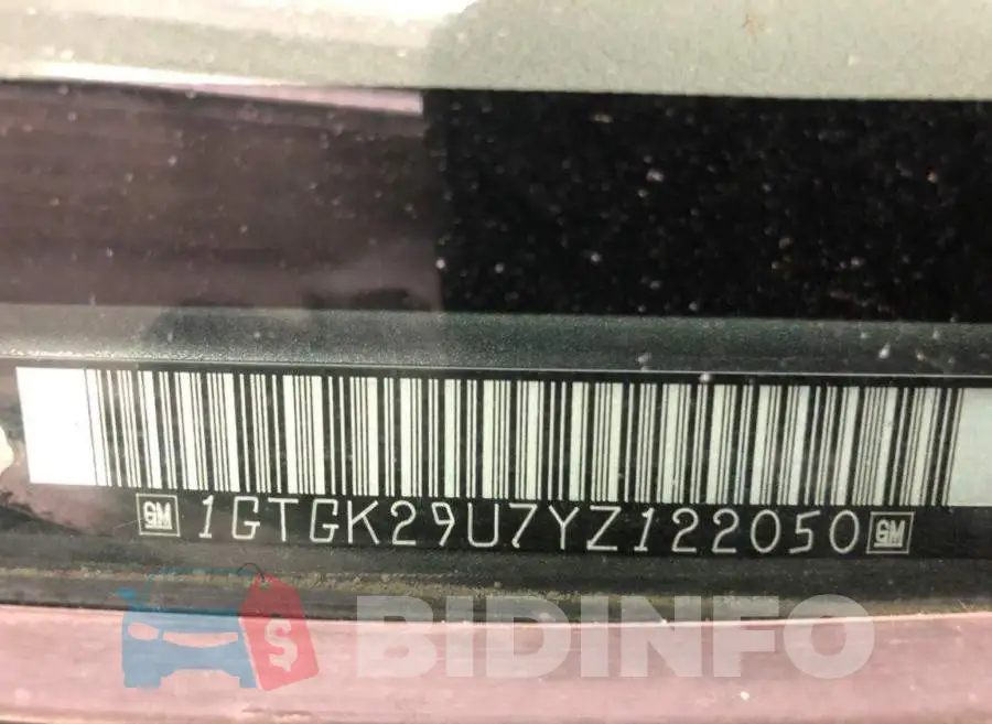 1GTGK29U7YZ122050 Photo# 11