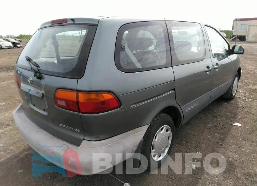 4T3ZF19C5YU282071 Photo# 4