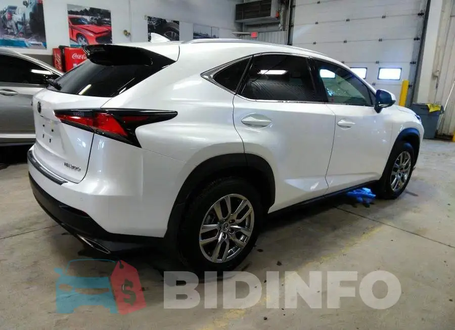JTJHARDZ8M5027451 Photo# 4
