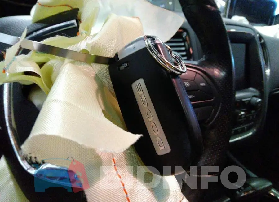 1C4SDJCT0KC756079 Photo# 11