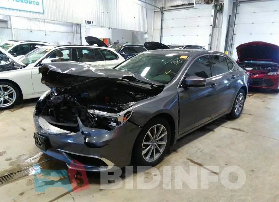 19UUB1F50JA801352 Photo# 2