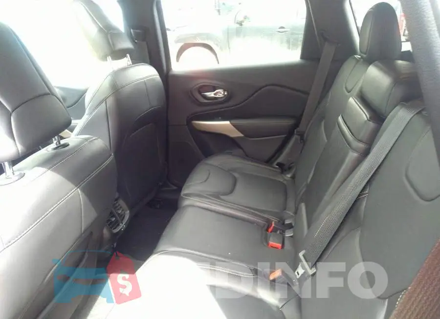 1C4PJMDX6JD574896 Photo# 8