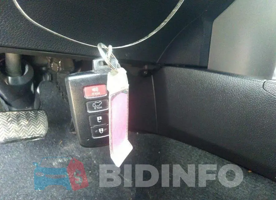 2T3JFREV2JW805622 Photo# 11