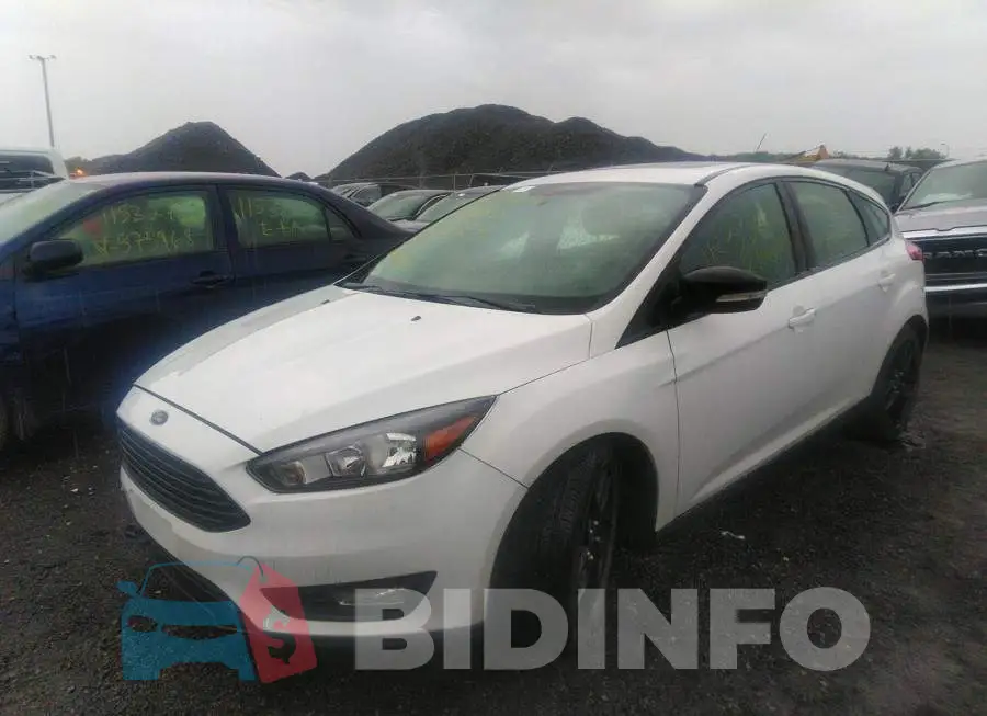 1FADP3M23HL321024 Photo# 2