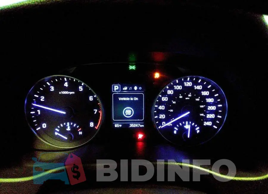 KMHD84LF0HU266099 Photo# 7
