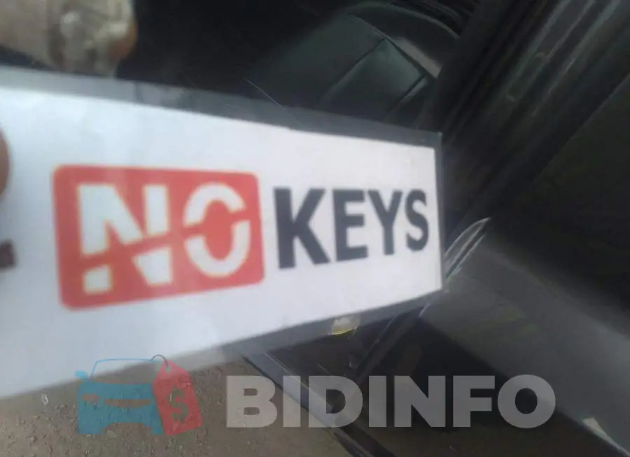 1C4NJRAB5GD524173 Photo# 11