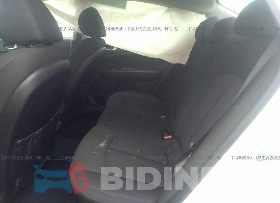 5XXGT4L31GG008782 Photo# 8