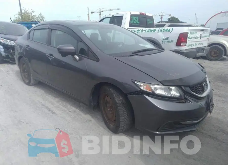 2HGFB2F55FH022794 Photo# 1
