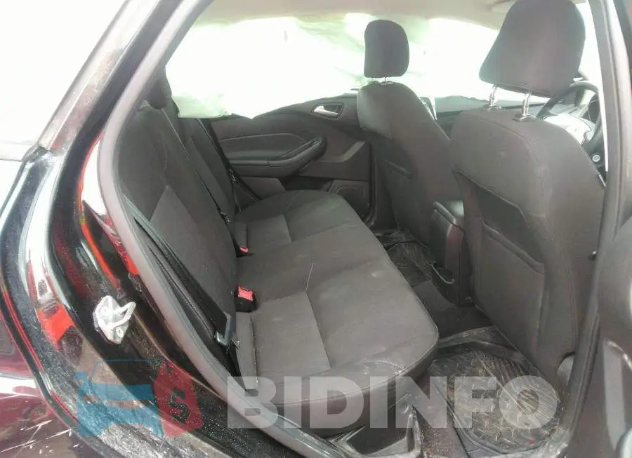 1FADP3F24FL266223 Photo# 8