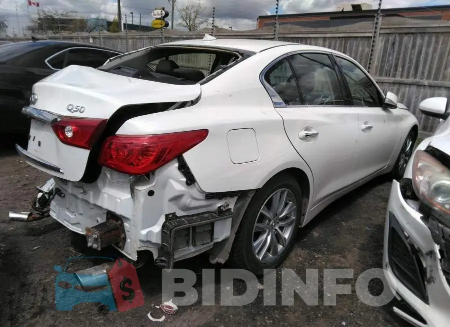 JN1BV7AR1FM401254 Photo# 4
