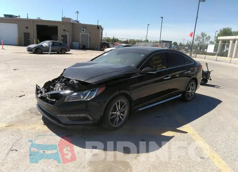 5NPE34AB2FH082877 Photo# 2