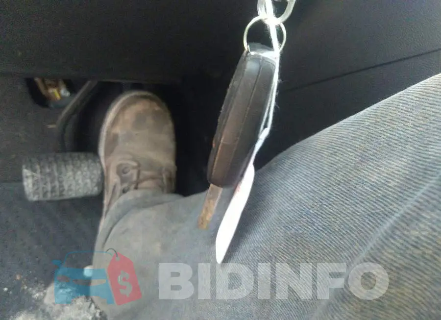 3GNCJLSB9JL328684 Photo# 11 3GNCJLSB9JL328684 Photo# 11