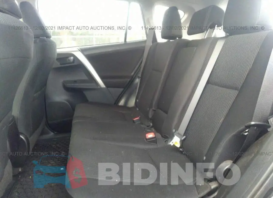 2T3ZFREV0FW177084 Photo# 8