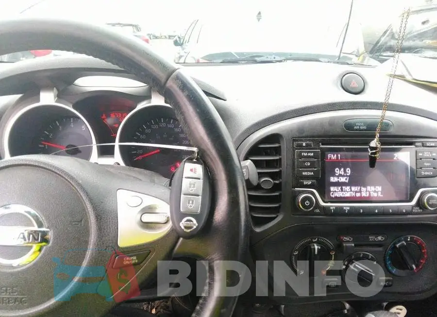 JN8AF5MR2FT507325 Photo# 11
