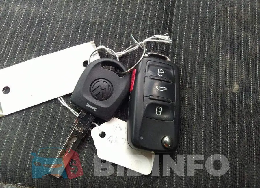 WVGJV7AX2FW556127 Photo# 10