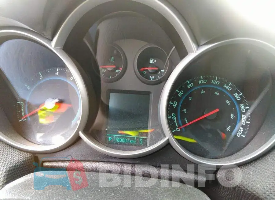 1G1PF5SC5C7285817 Photo# 7