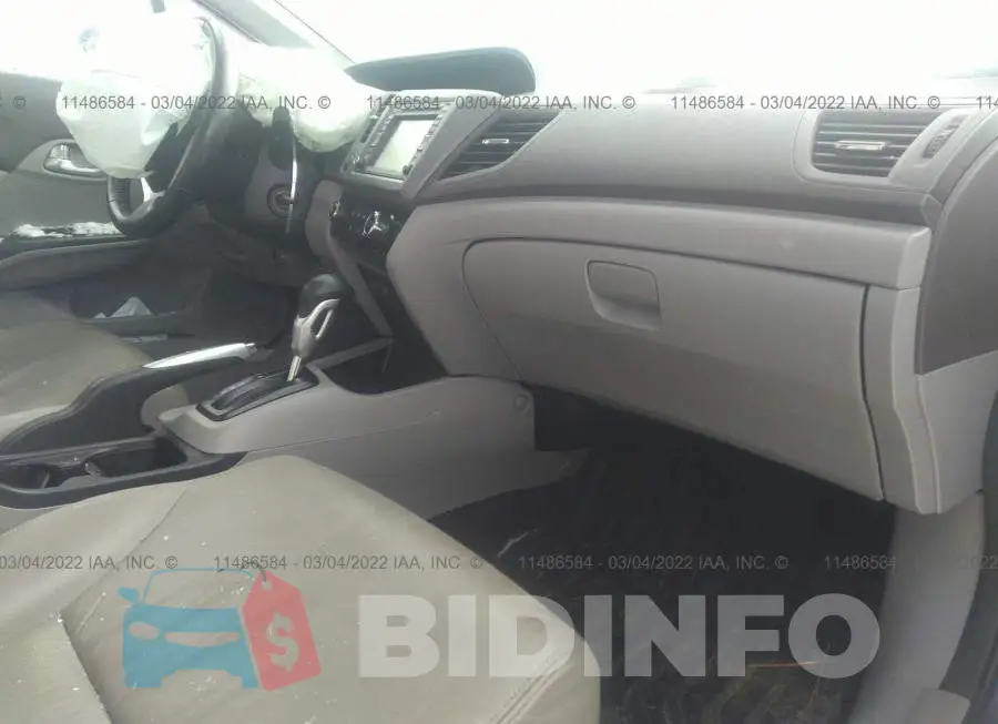 2HGFB2F96CH055673 Photo# 5