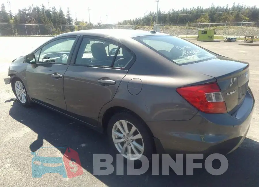 2HGFB2F96CH055673 Photo# 3