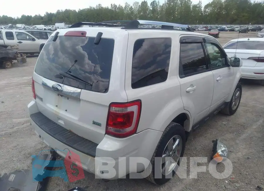 1FMCU9EG2CKB50689 Photo# 4