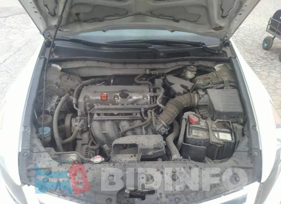 1HGCP2F63BA800497 Photo# 10