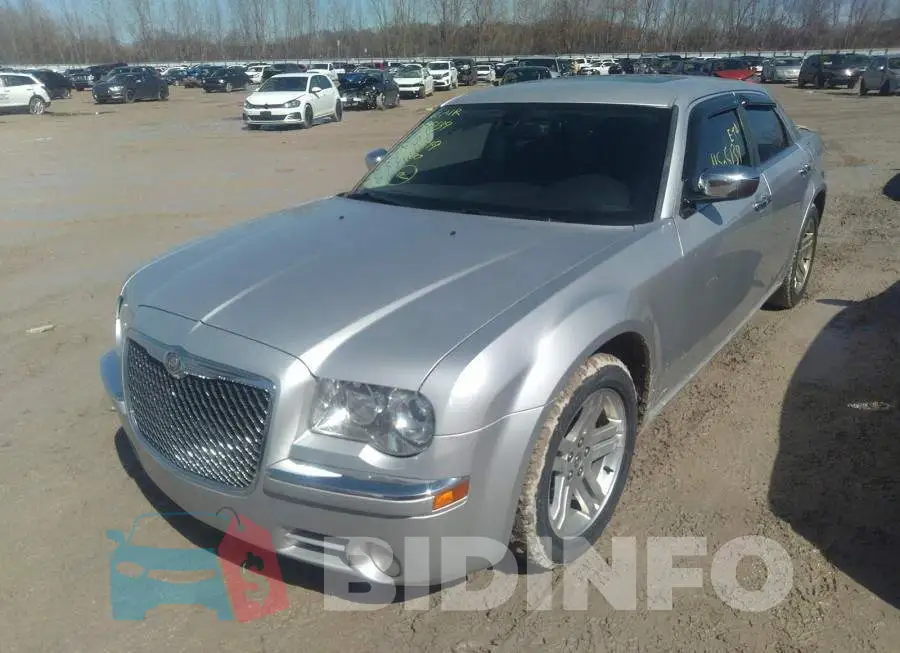 2C3CA6CT6AH324249 Photo# 2