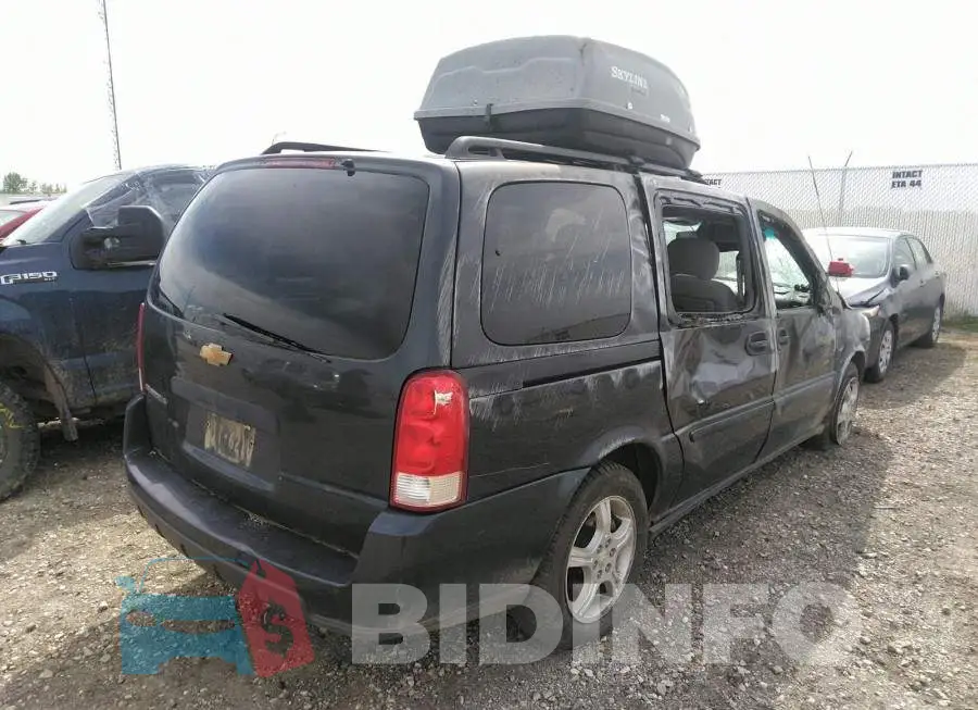 1GNDV23128D176269 Photo# 4