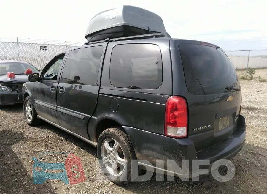 1GNDV23128D176269 Photo# 3