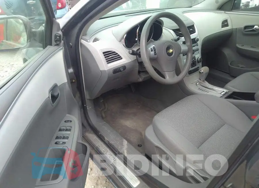 1G1ZG57B28F200497 Photo# 5