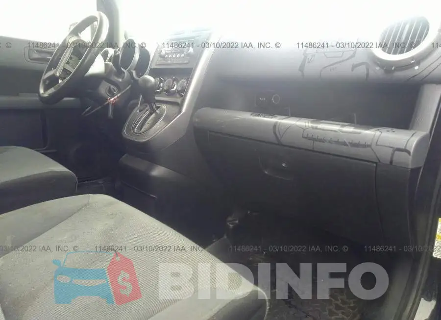 5J6YH18728L800872 Photo# 6
