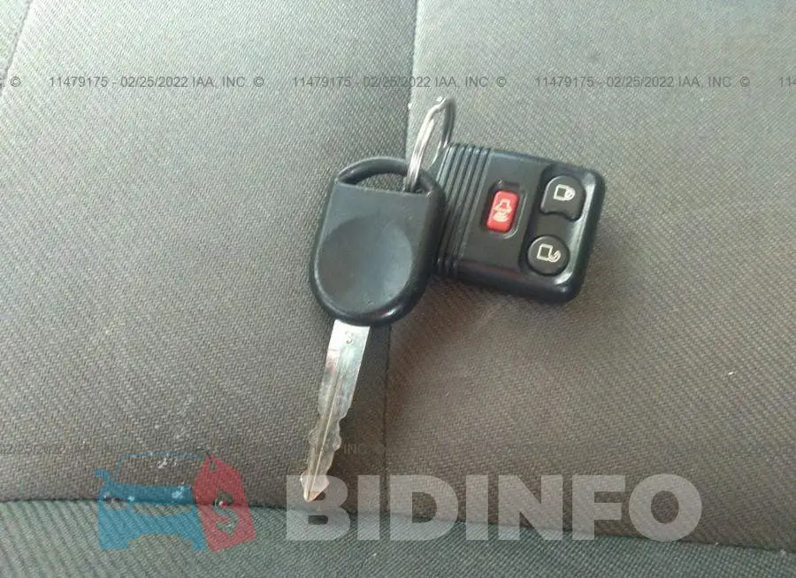 1FMYU92Z37KB99885 Photo# 11