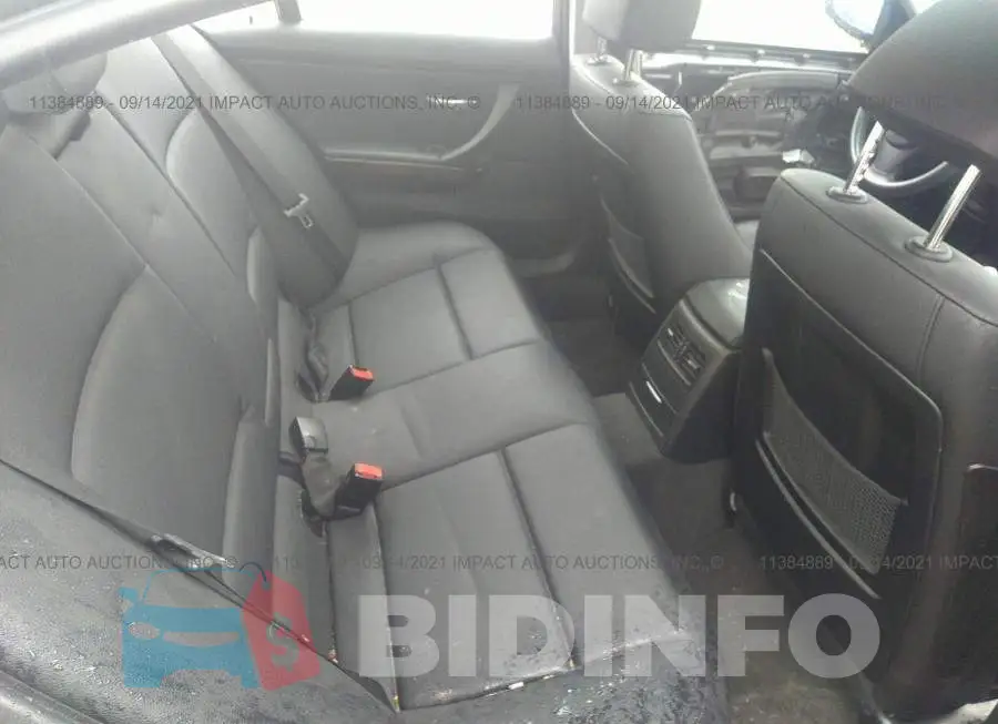 WBAVB33576AZ87057 Photo# 8