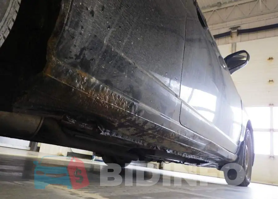 1HGEM21991L804480 Photo# 11