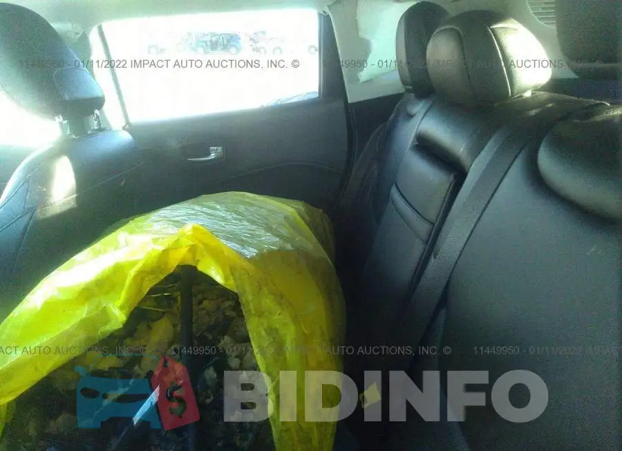 3C4NJDDB5JT493409 Photo# 8