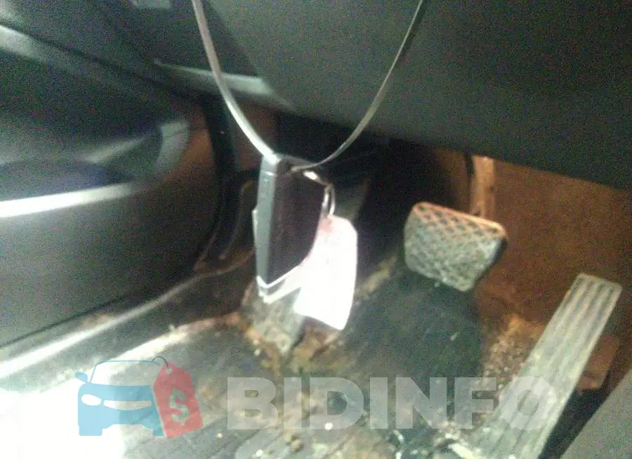 5UXTY5C00LLT32696 Photo# 11