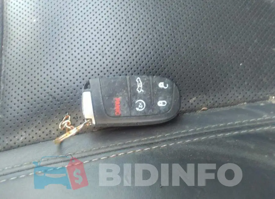 2C3CDXJG3JH292542 Photo# 11