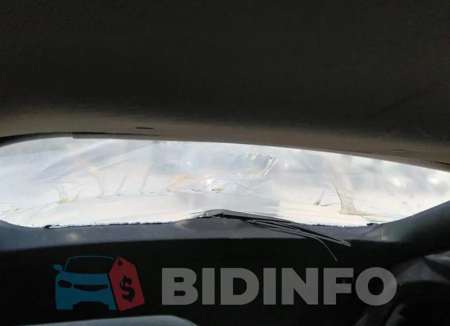 JM1BN1M35H1135761 Photo# 6