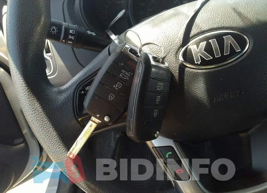 KNADM4A35G6574605 Photo# 11