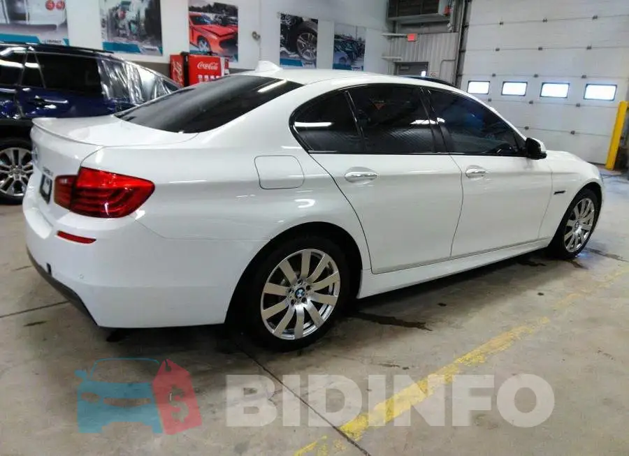 WBA5A7C56ED618276 Photo# 4