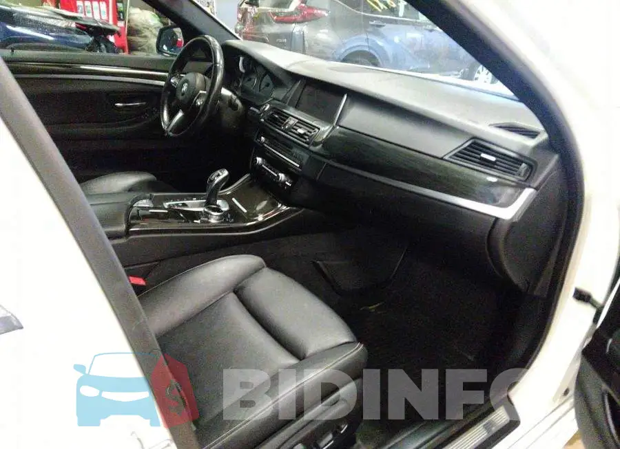 WBA5A7C56ED618276 Photo# 5