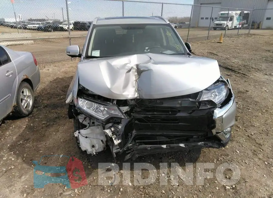 JA4AZ2A37JJ600227 Photo# 6