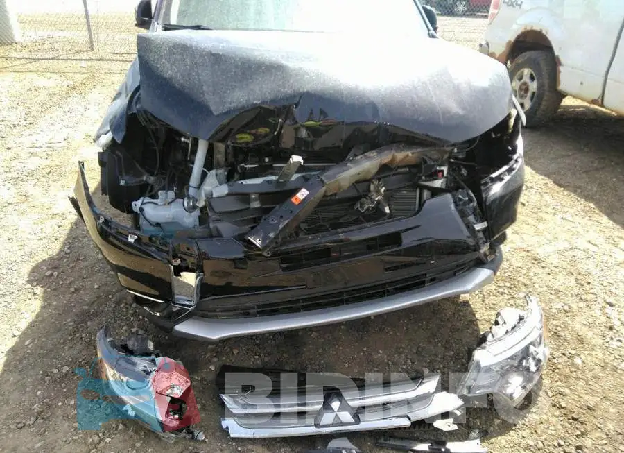 JA4AZ2A38JZ615062 Photo# 6