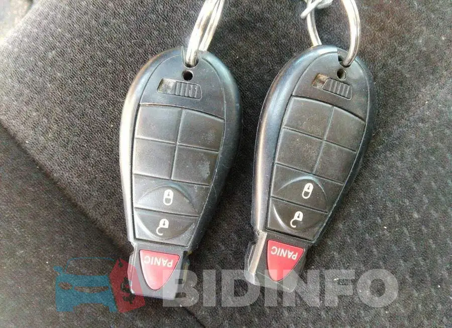 2C4RDGBG2CR332143 Photo# 11