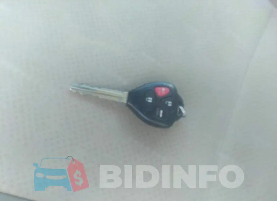 2T1BU4EE5DC931341 Photo# 11