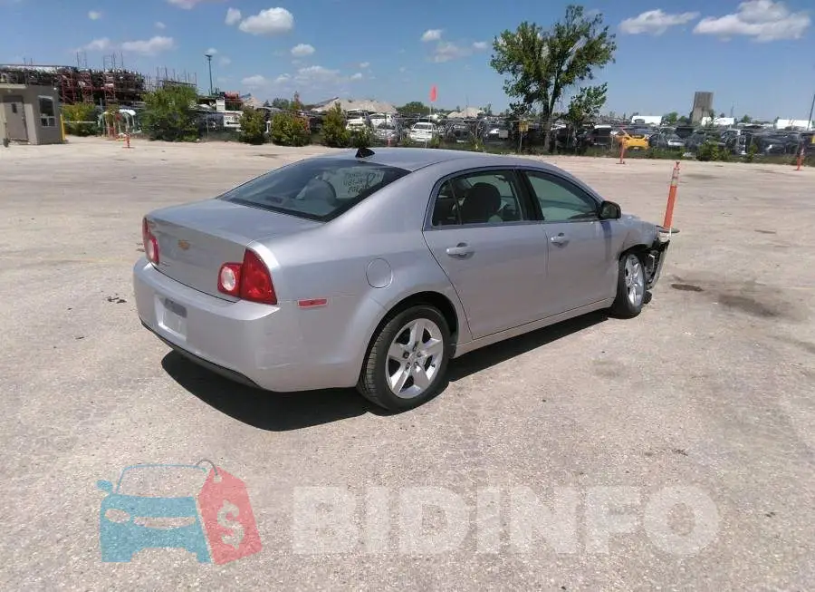 1G1ZB5EU9CF375809 Photo# 4