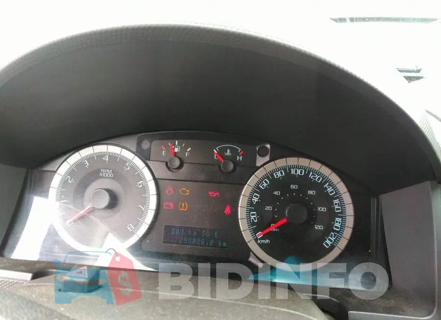 1FMCU9D74AKB34881 Photo# 7