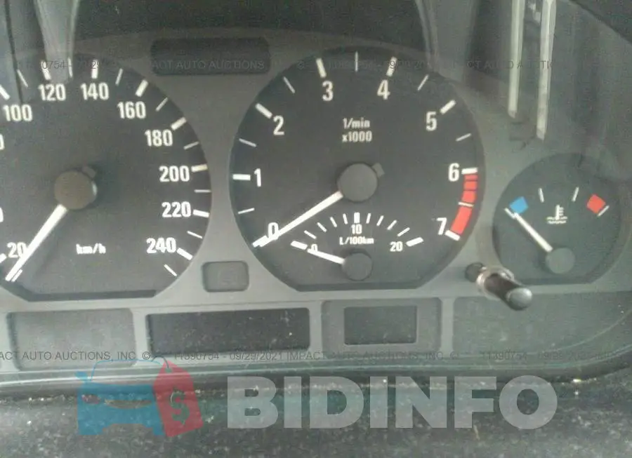 WBAEV33413KL79734 Photo# 7
