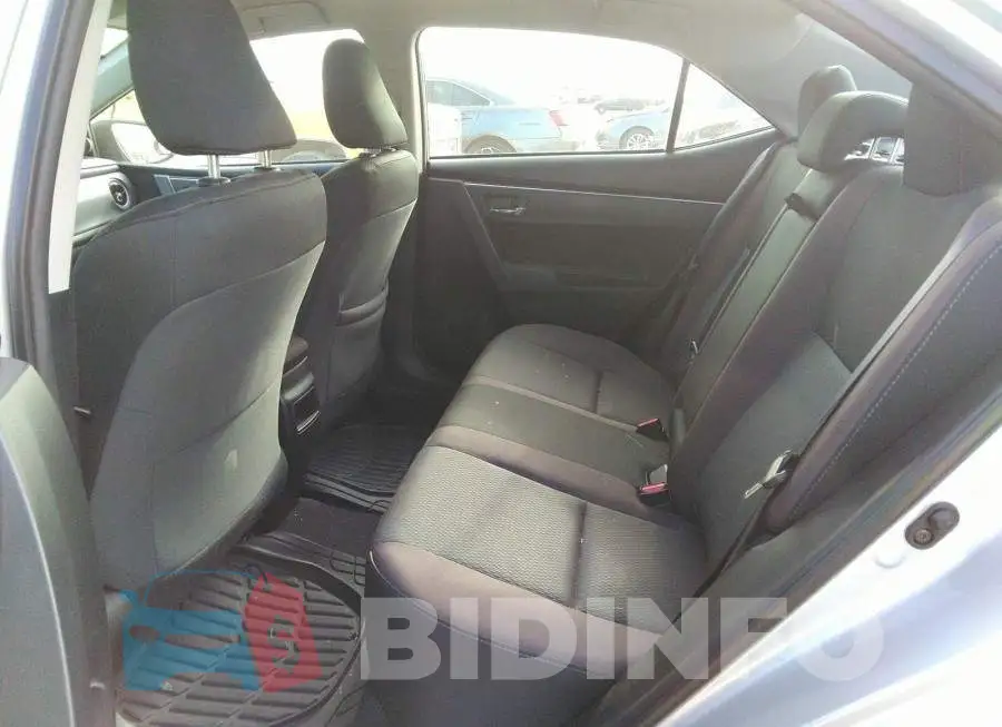 2T1BURHE8JC086957 Photo# 8