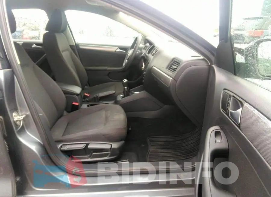 3VW1K7AJ7FM260087 Photo# 5