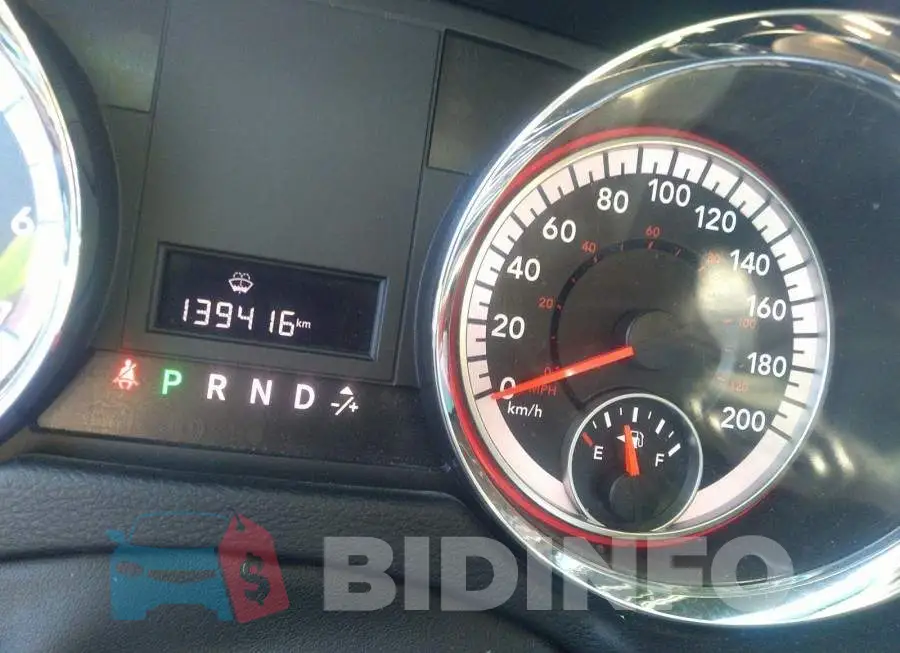 2C4RDGBGXGR123092 Photo# 7