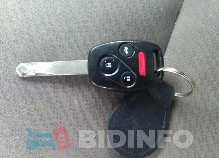 2HGFB2E4XDH025745 Photo# 11